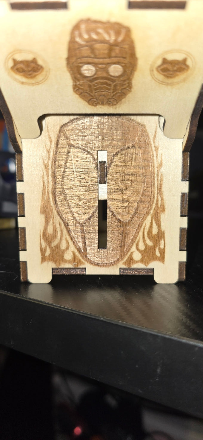 Card Box Marvel style